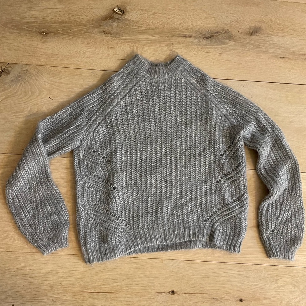Sezane sweater